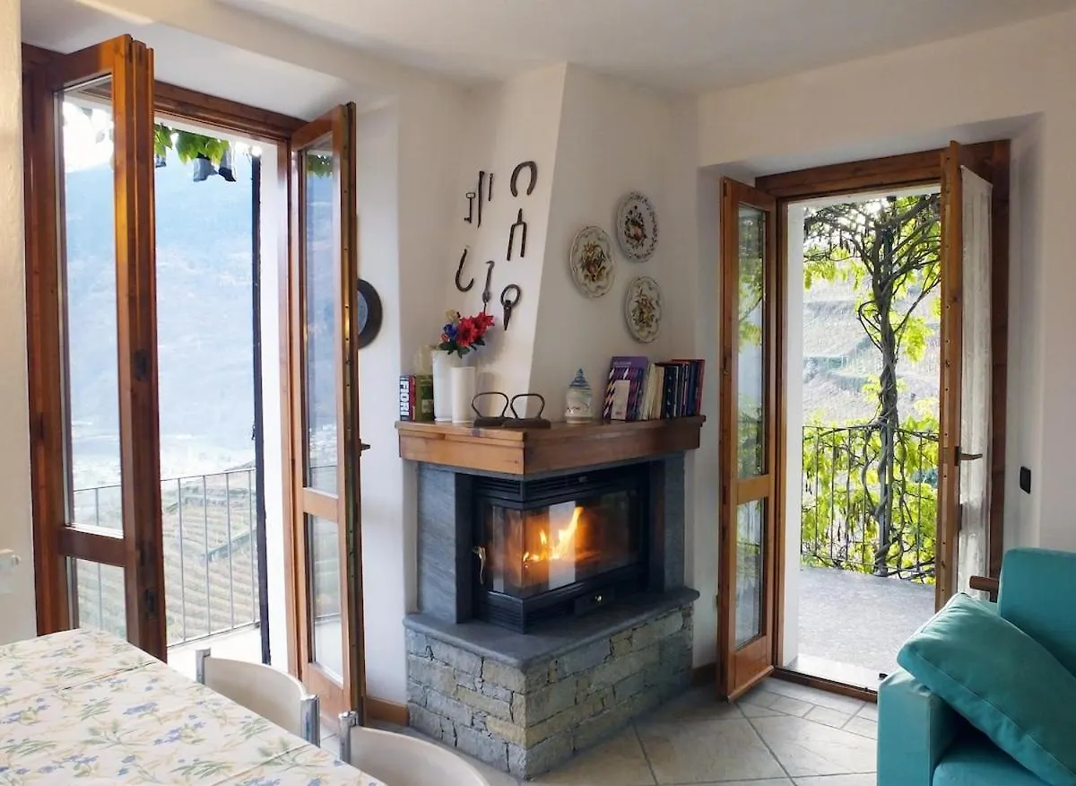 Апартаменты Casa Il Glicine Valtellina Tresivio Италия